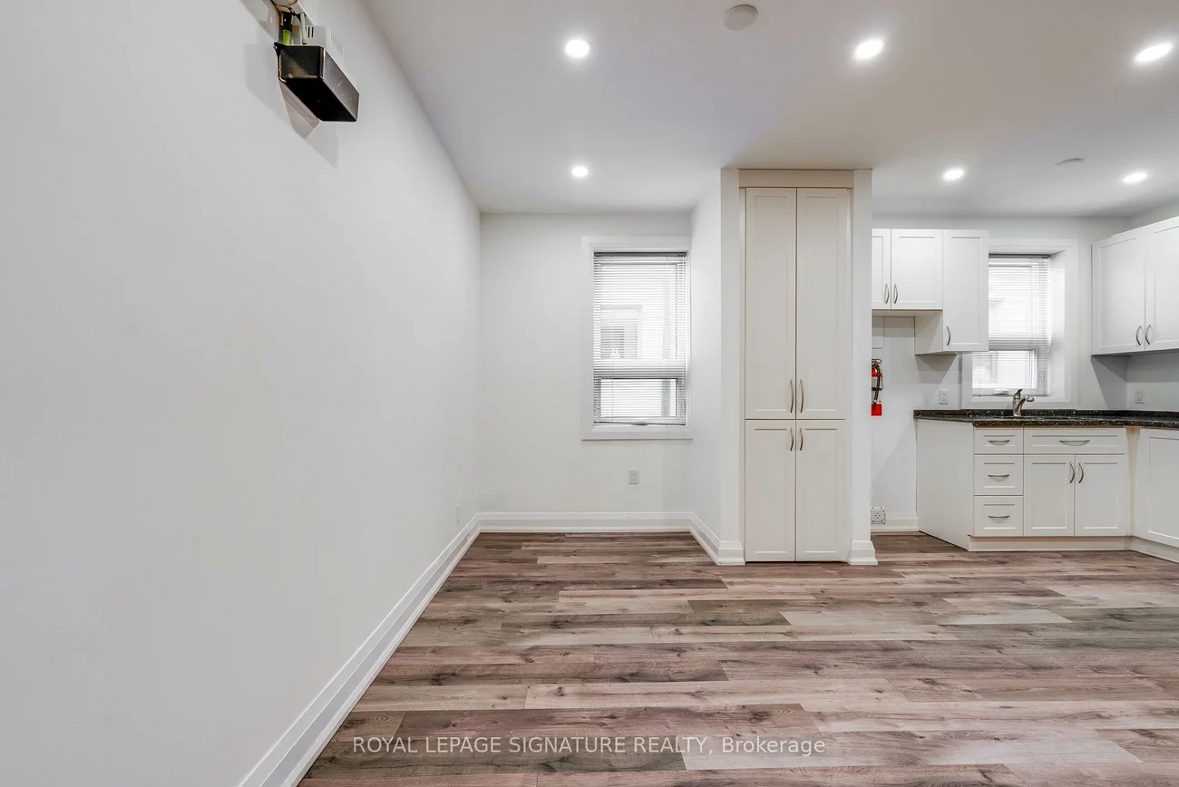 421, Danforth, North Riverdale, Toronto
