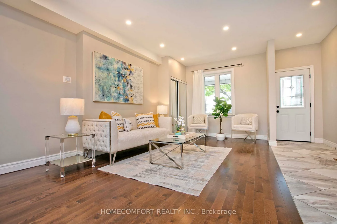 202, Gledhill, Woodbine-Lumsden, Toronto