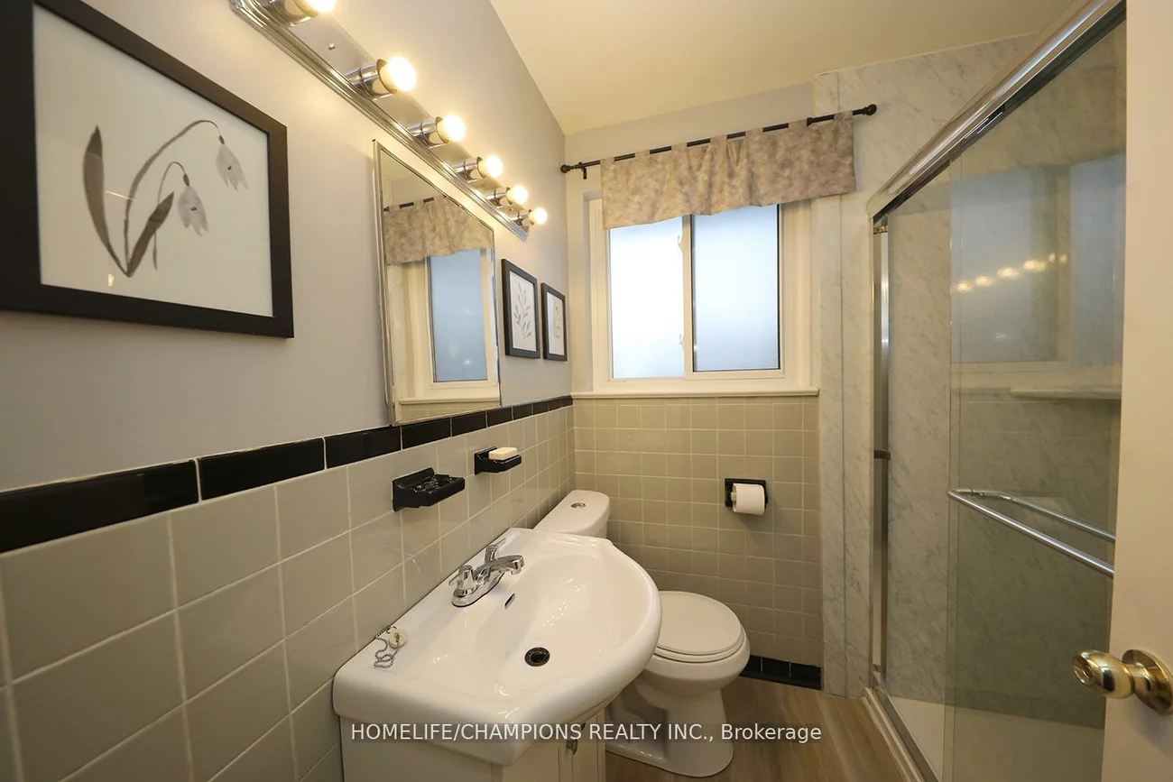 10, Cunard, Eglinton East, Toronto