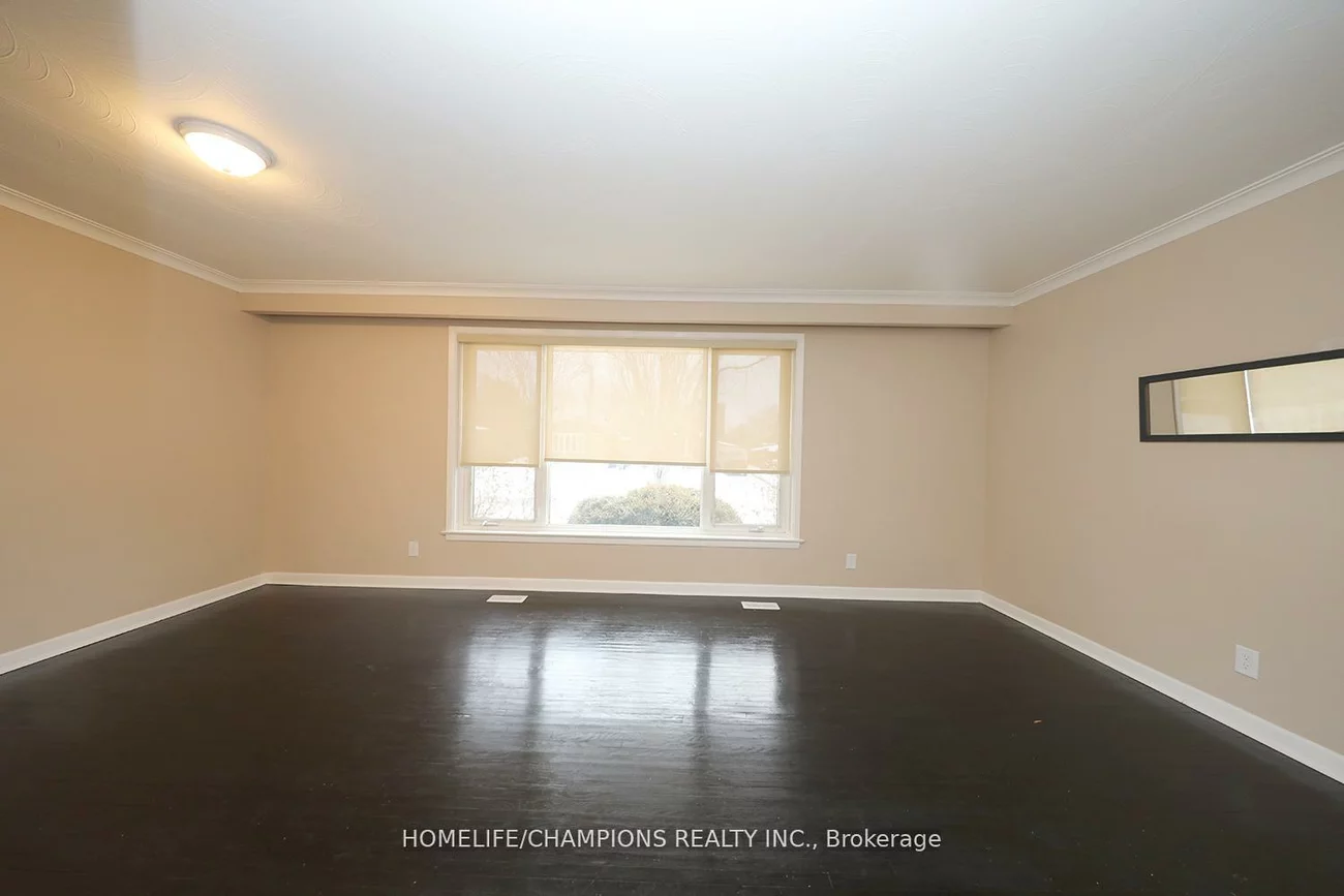 10, Cunard, Eglinton East, Toronto