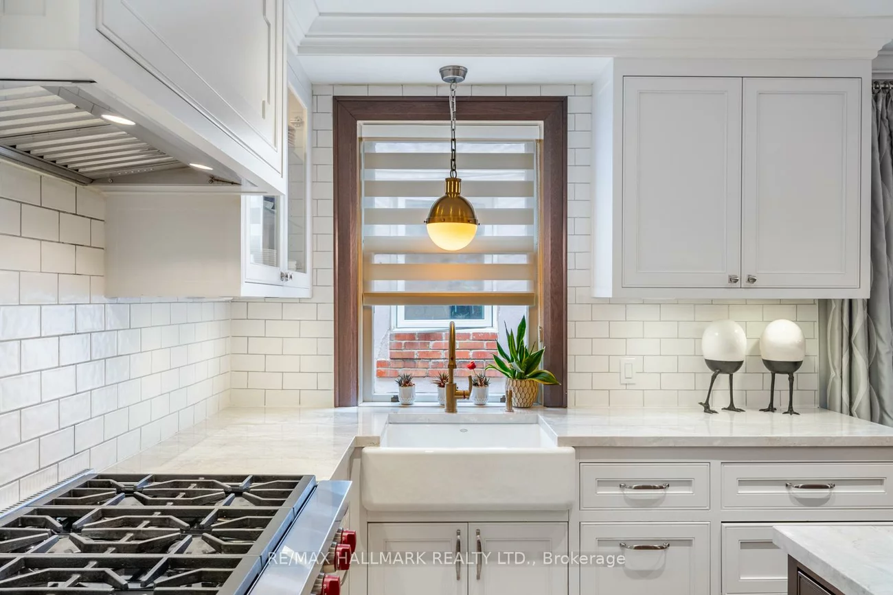 24, Hammersmith, The Beaches, Toronto