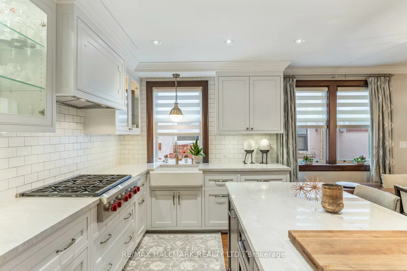 24, Hammersmith, The Beaches, Toronto