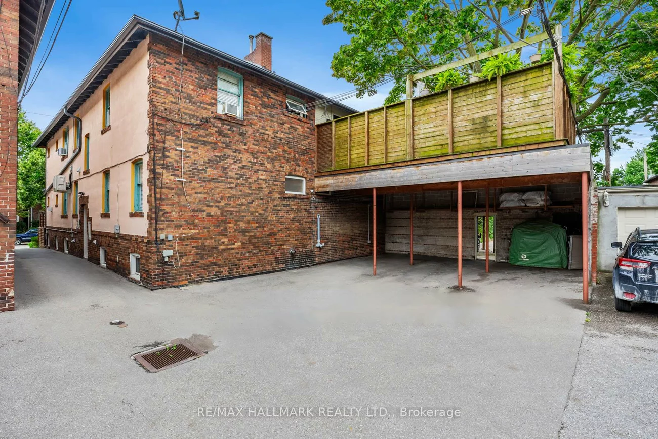 24, Hammersmith, The Beaches, Toronto