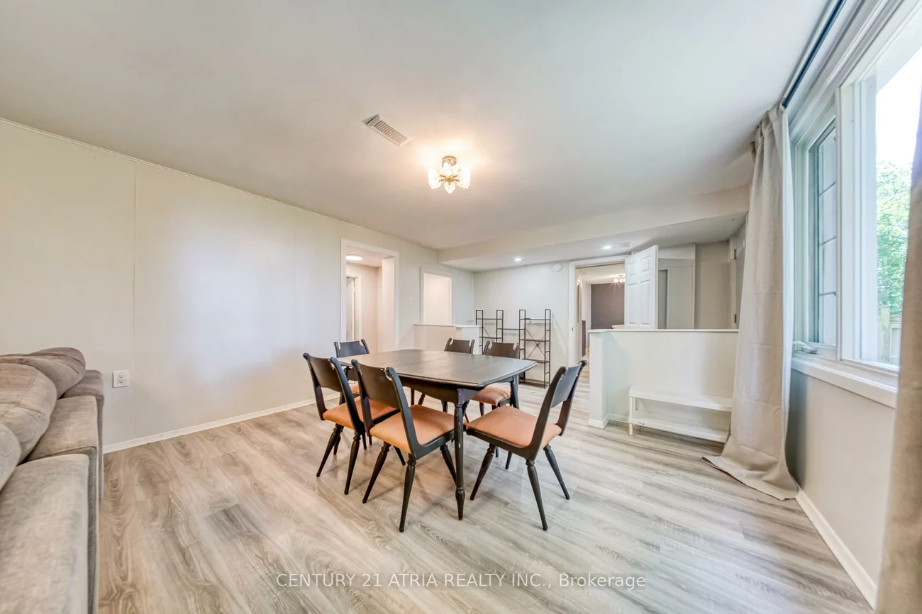 140, Ridgewood, Rouge E10, Toronto