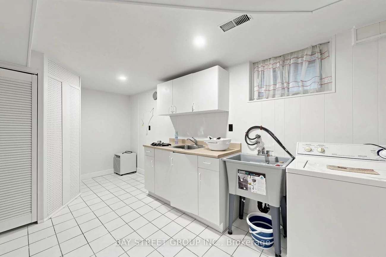 55, Baybrook, Woburn, Toronto