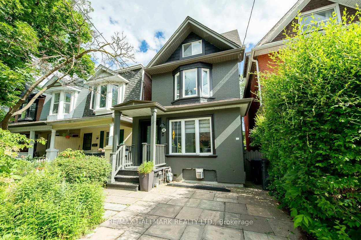 35, Dingwall, Blake-Jones, Toronto