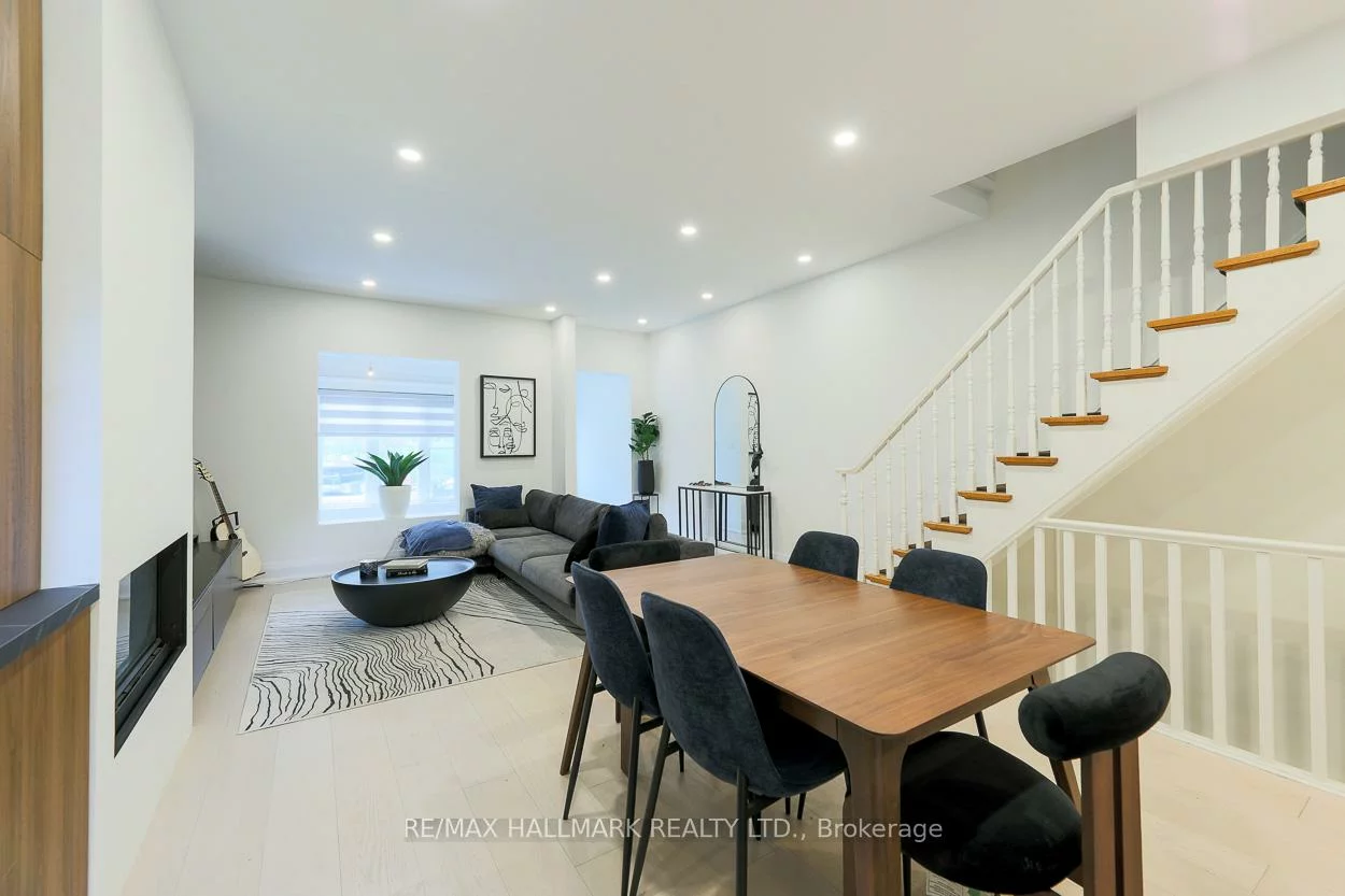 35, Dingwall, Blake-Jones, Toronto