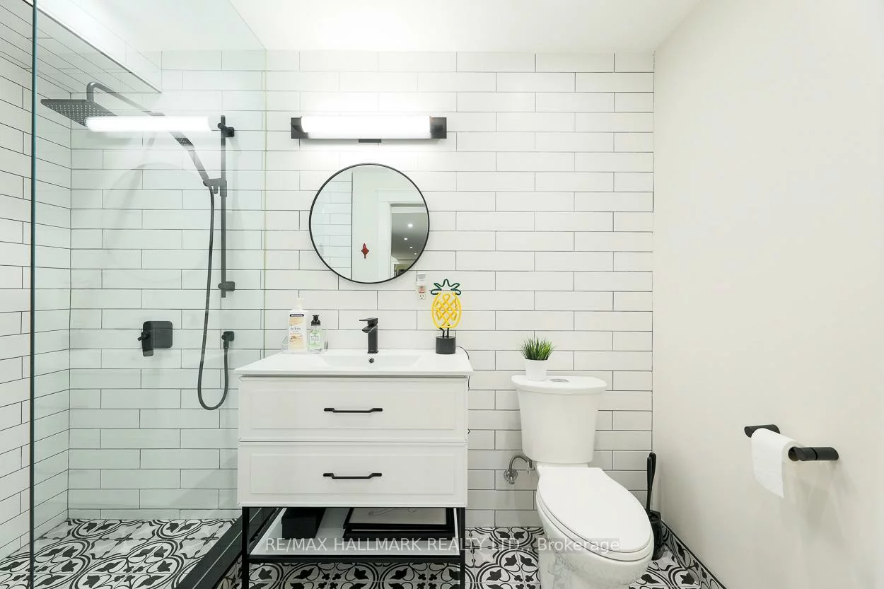 35, Dingwall, Blake-Jones, Toronto