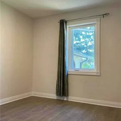 2, Mendip, Dorset Park, Toronto
