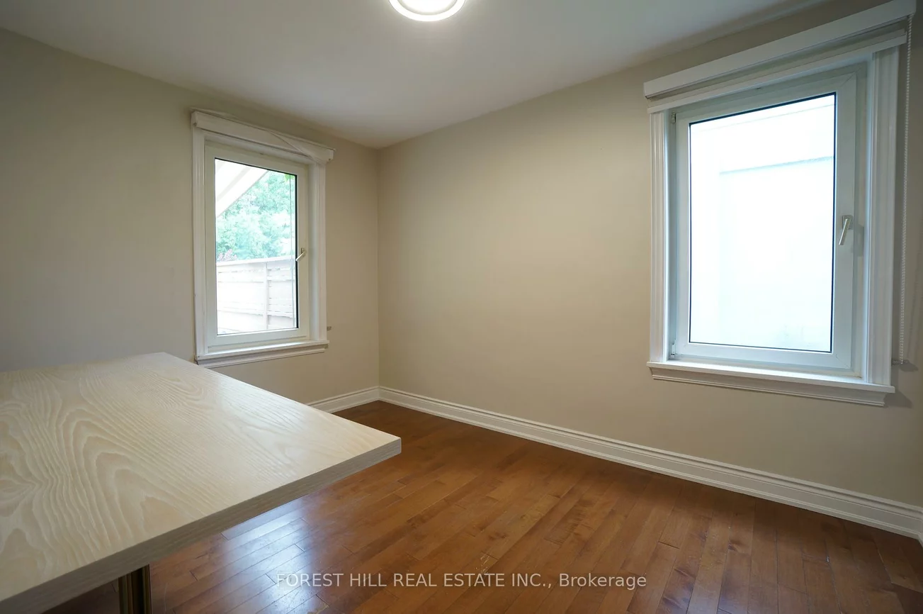 7, Twin Pauls, Wexford-Maryvale, Toronto