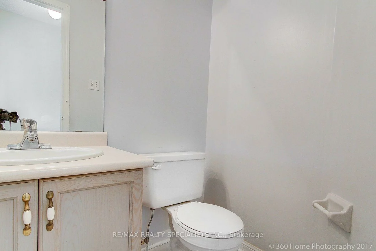 97, Piperbrook, West Hill, Toronto