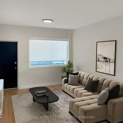 1007, Kingston, The Beaches, Toronto