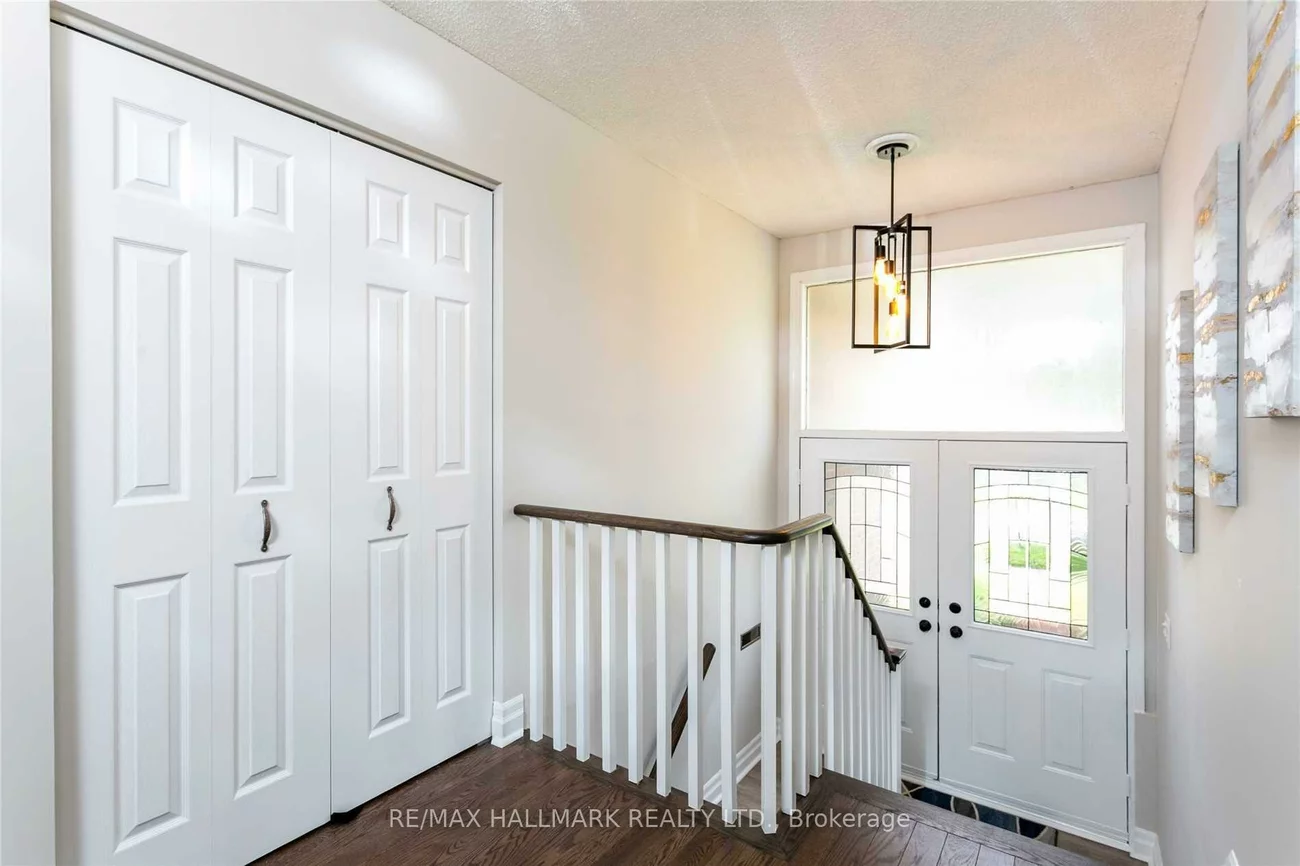 52, Tweedrock, Morningside, Toronto