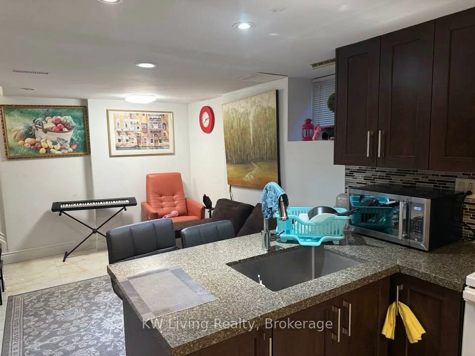 1097, Warden, Wexford-Maryvale, Toronto