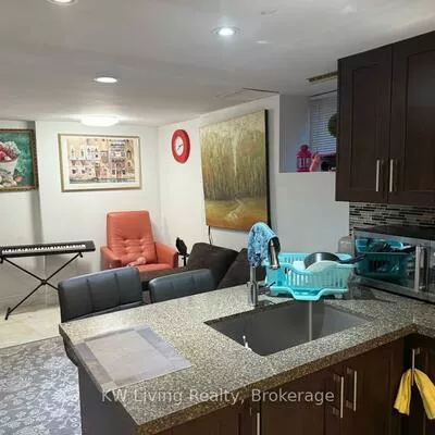 1097, Warden, Wexford-Maryvale, Toronto