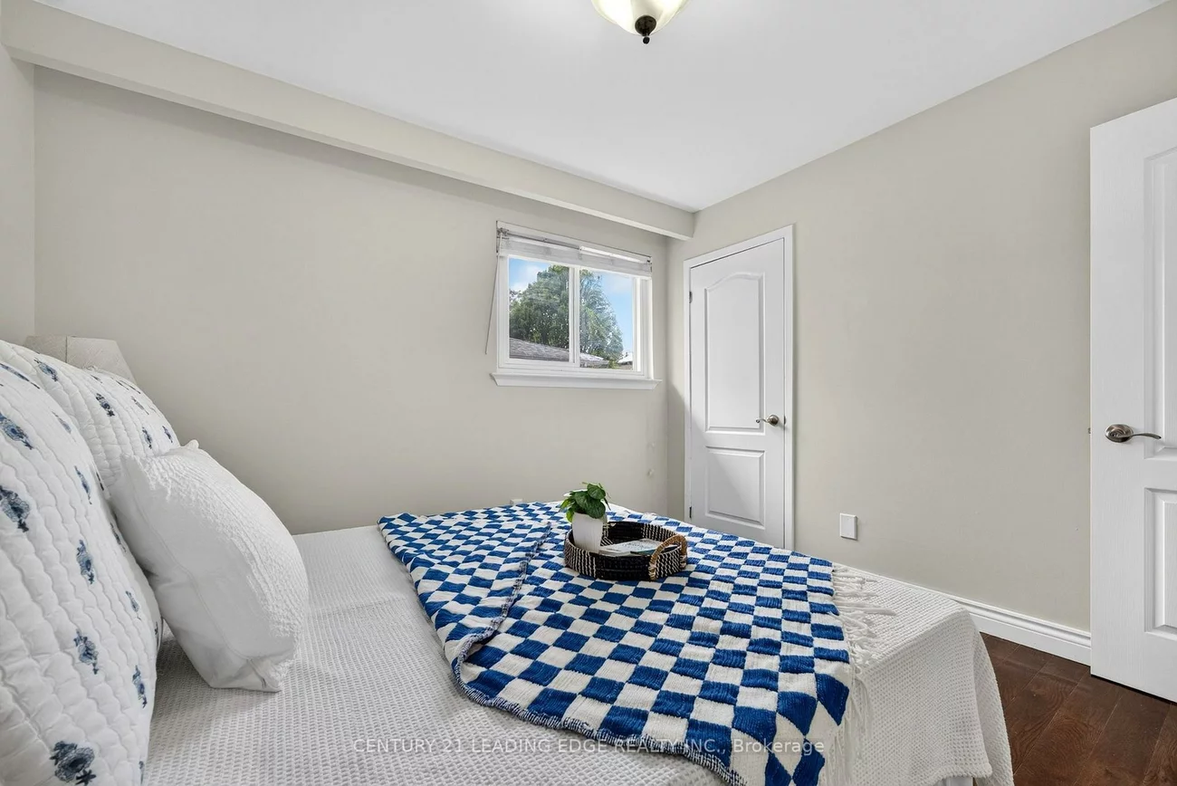 4012, Ellesmere, Highland Creek, Toronto