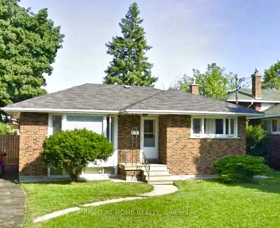 46, Shrewsbury, Tam O'Shanter-Sullivan, Toronto