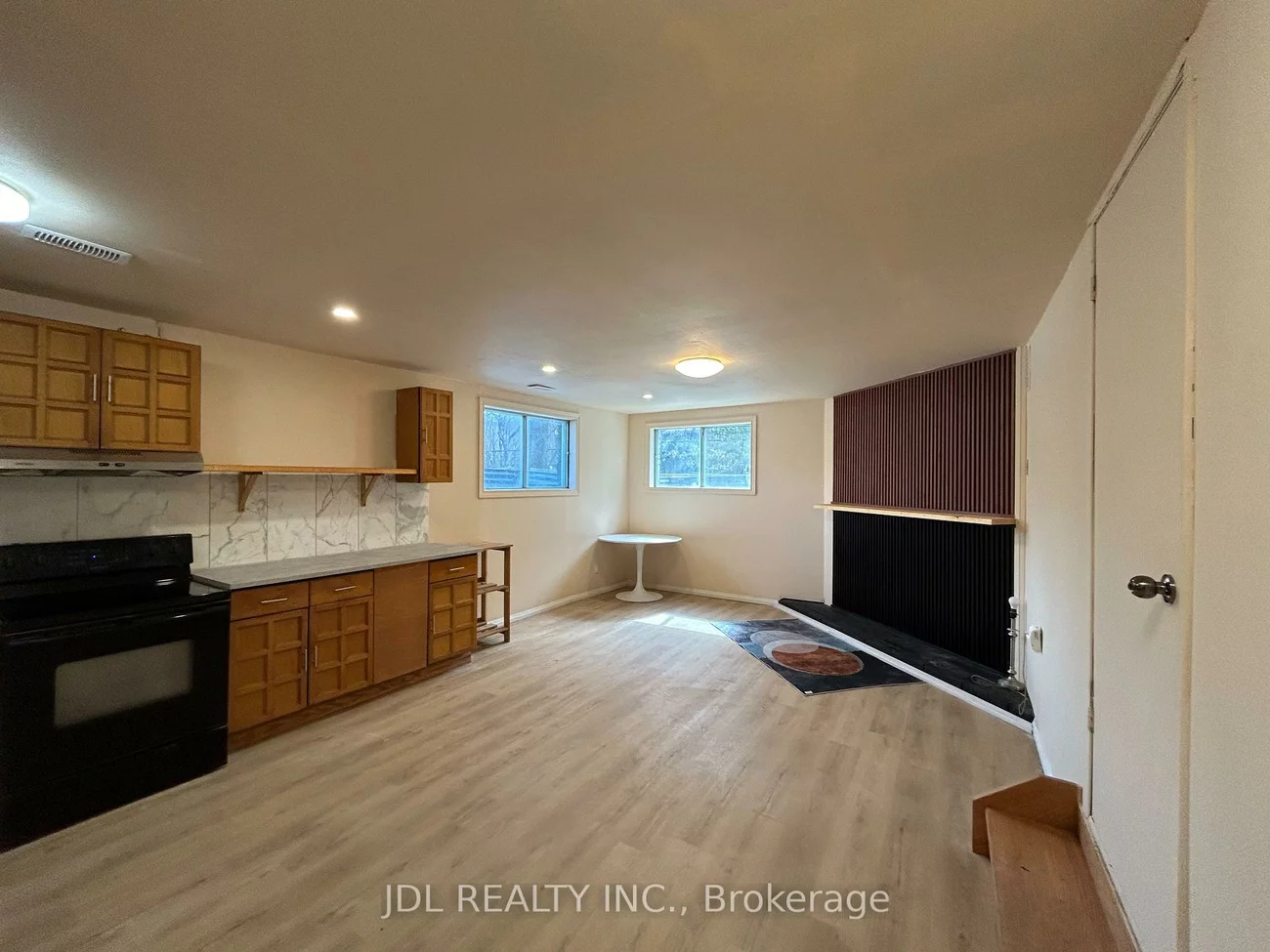 21, Squires Ave, O'Connor-Parkview, Toronto