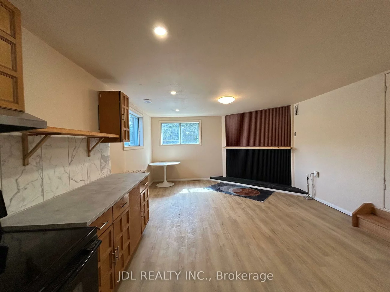 21, Squires Ave, O'Connor-Parkview, Toronto