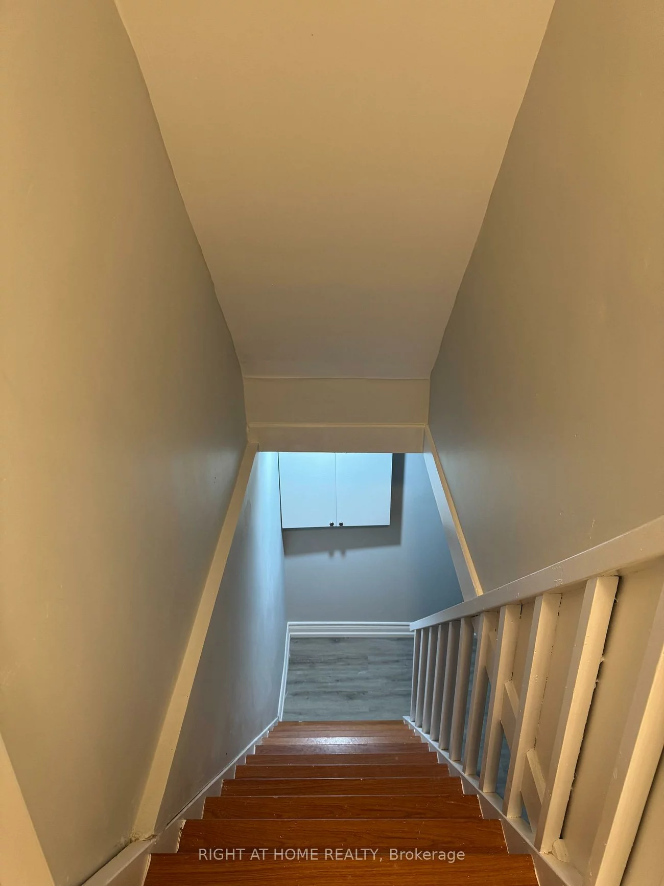 32, Conlins, Highland Creek, Toronto