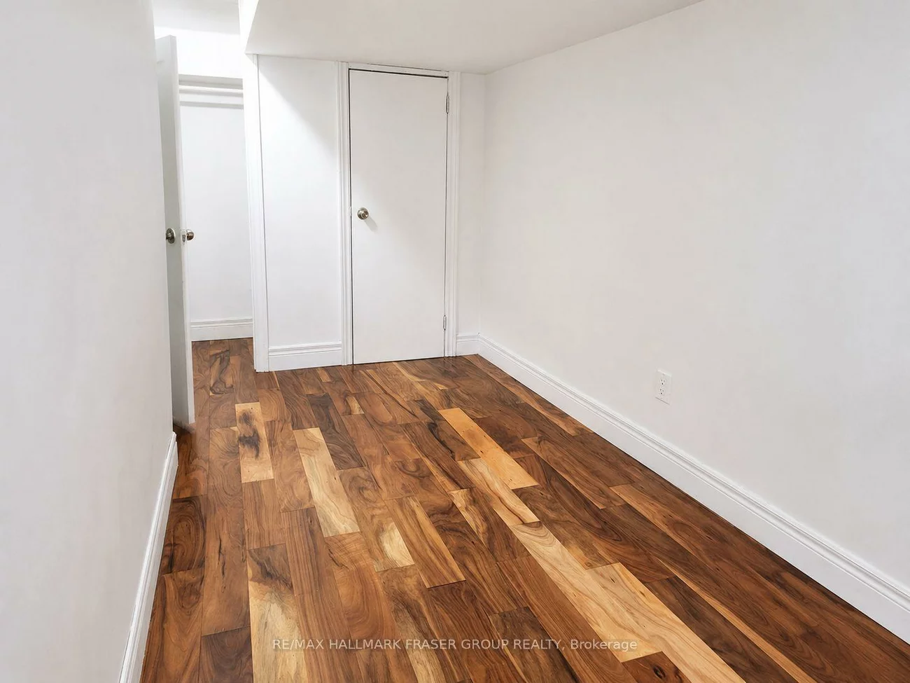 373, Strathmore, Danforth, Toronto