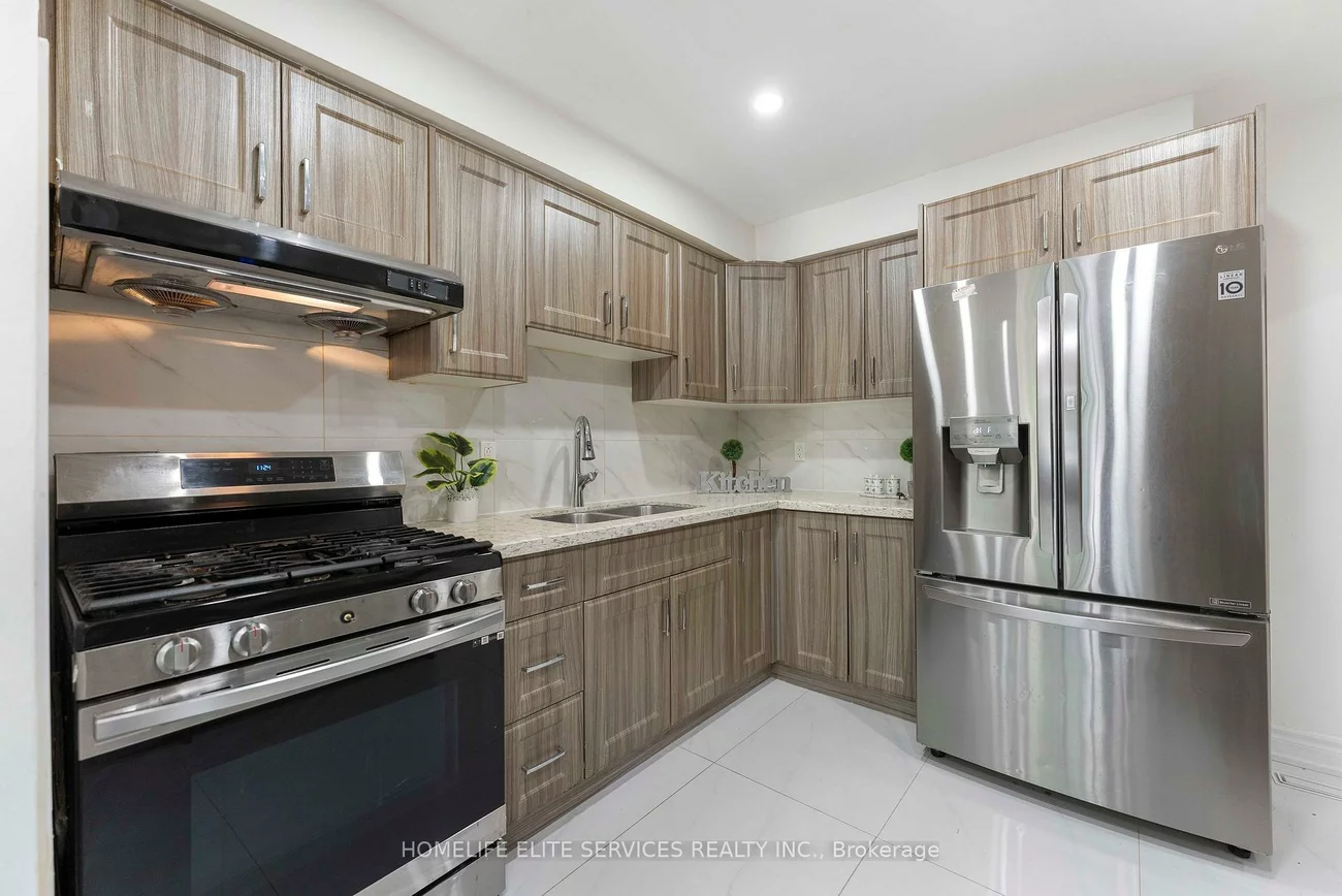 44, Greenhedges, Malvern, Toronto