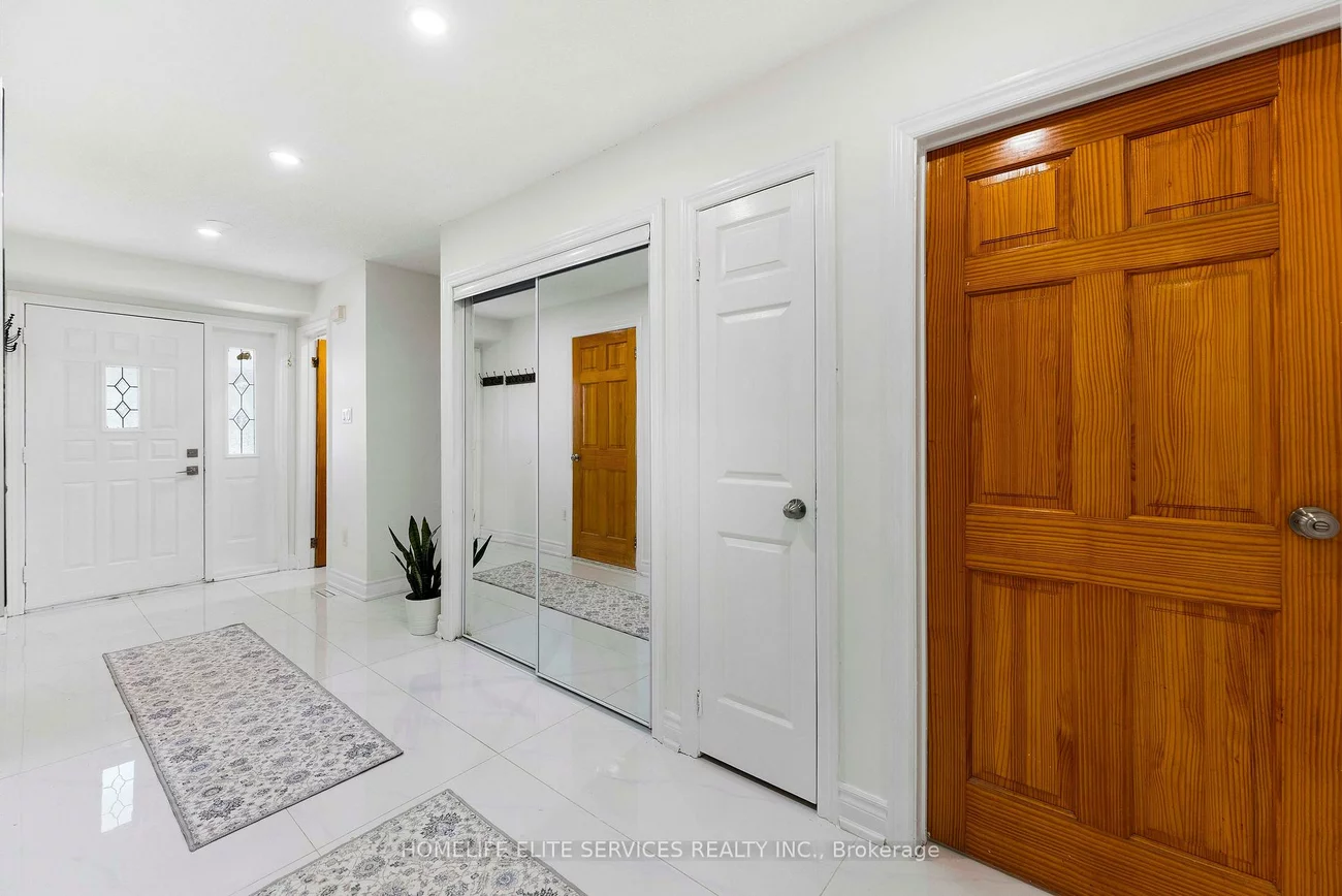 44, Greenhedges, Malvern, Toronto