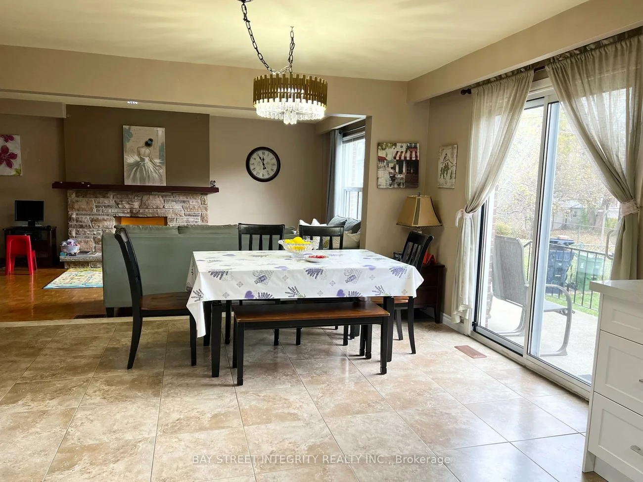 61, Morbank, Steeles, Toronto