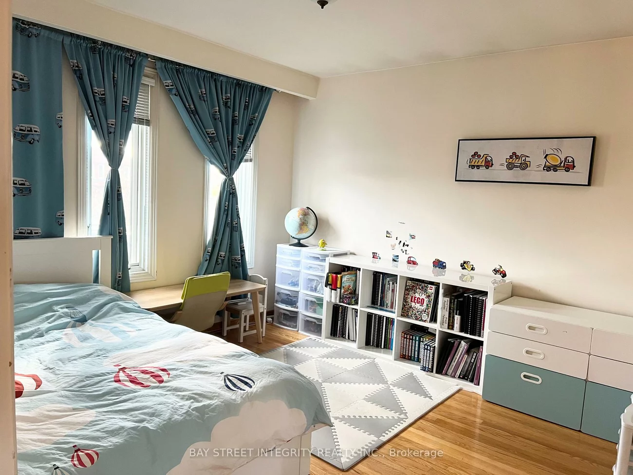61, Morbank, Steeles, Toronto