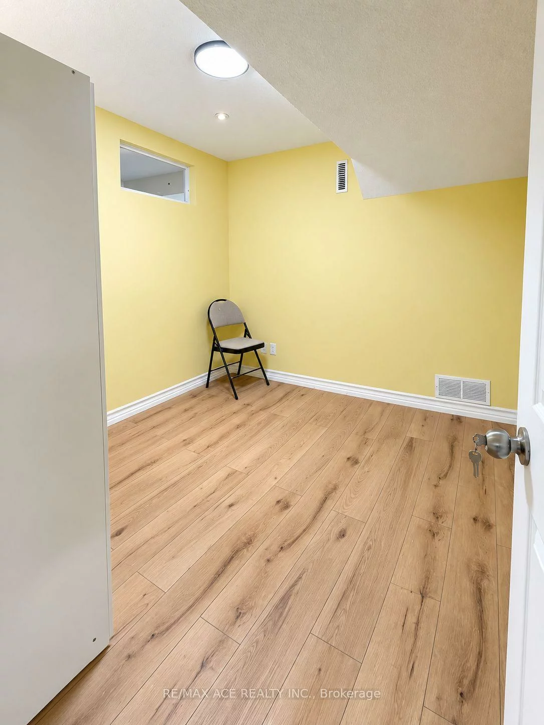 57, Steppingstone, Rouge E11, Toronto