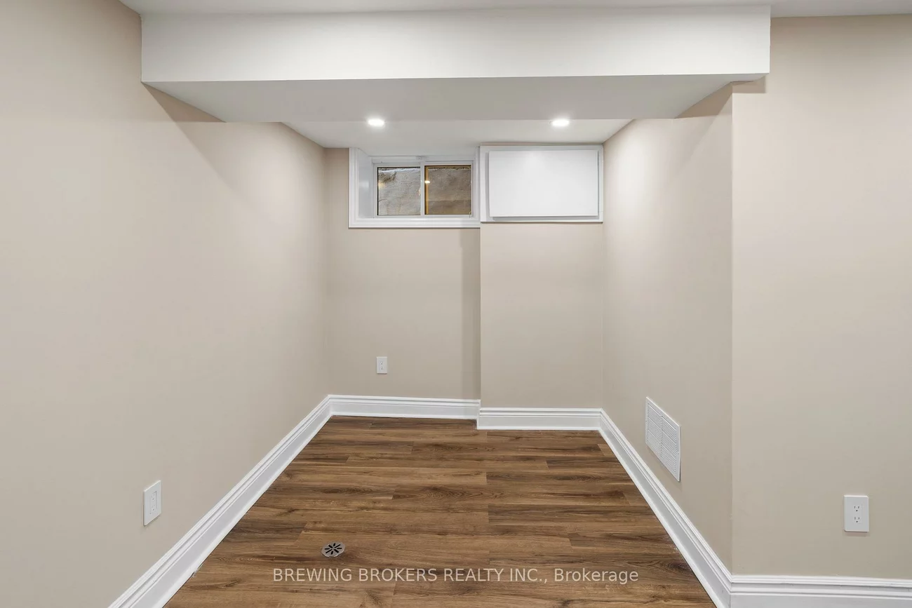 134, Fulton, Playter Estates-Danforth, Toronto