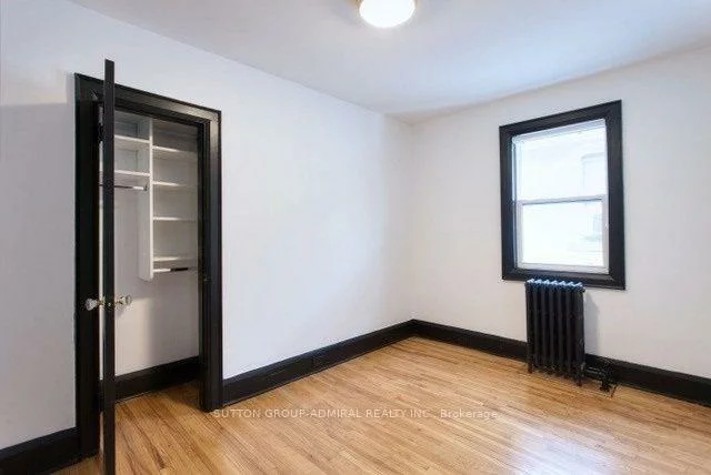 49, Wineva, The Beaches, Toronto