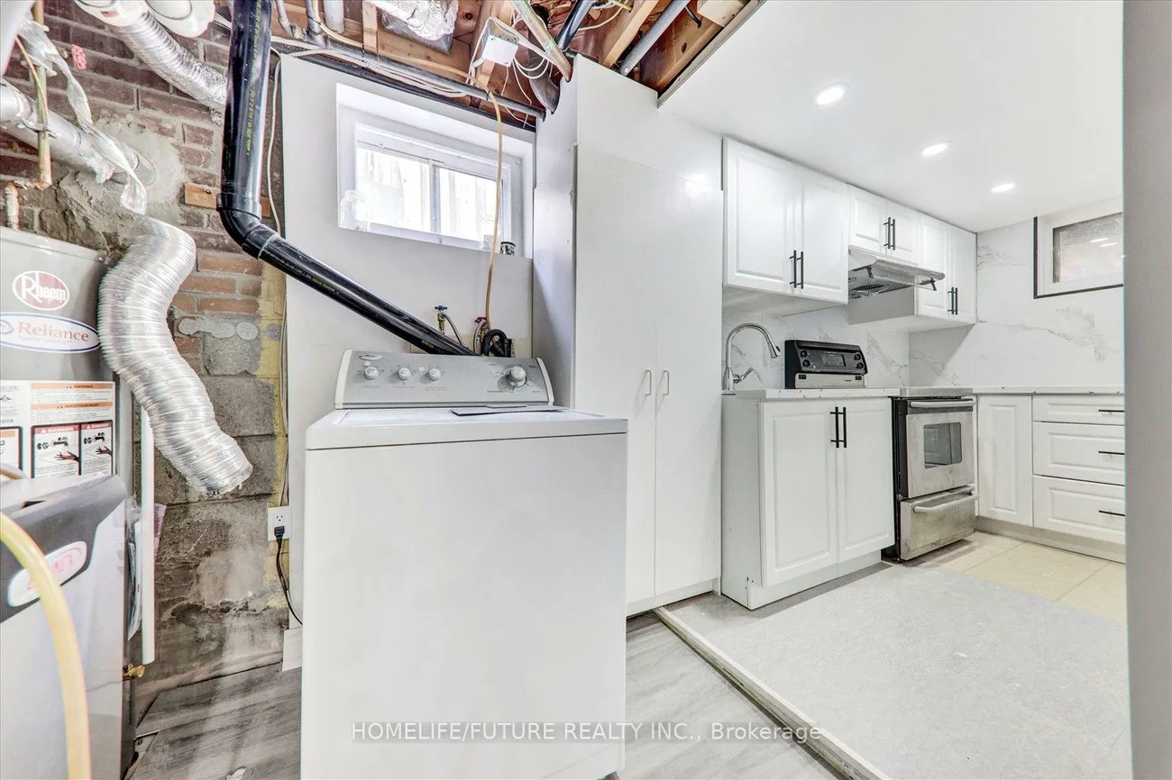 417, Painted Post, Woburn, Toronto