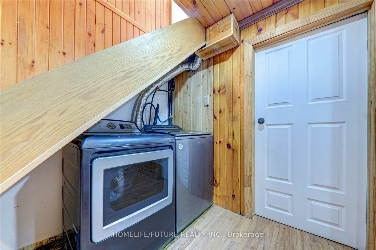 97, Dunsfold, Malvern, Toronto