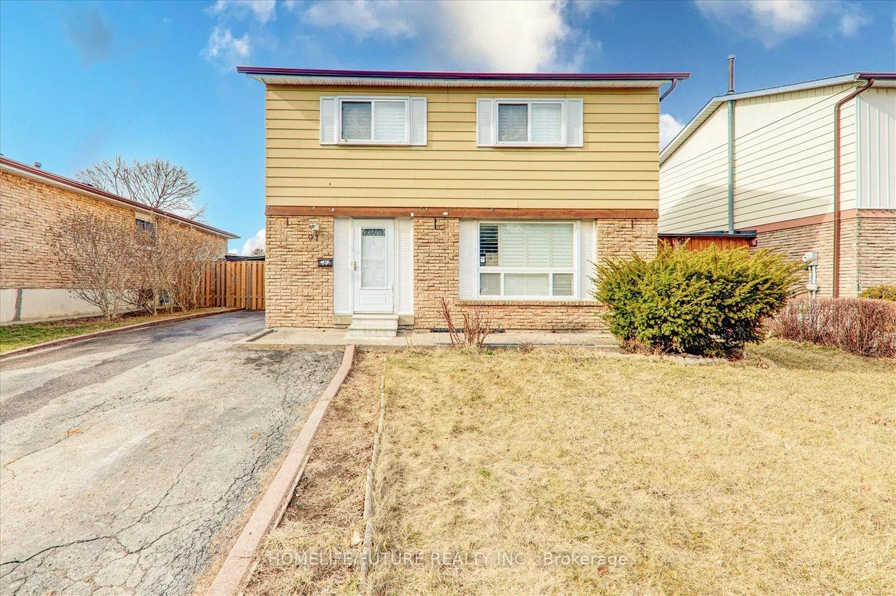 97, Dunsfold, Malvern, Toronto