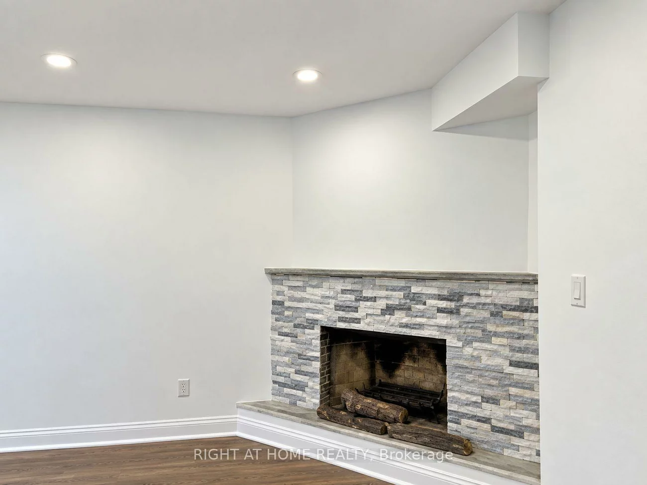 59, Marblemount, Tam O'Shanter-Sullivan, Toronto