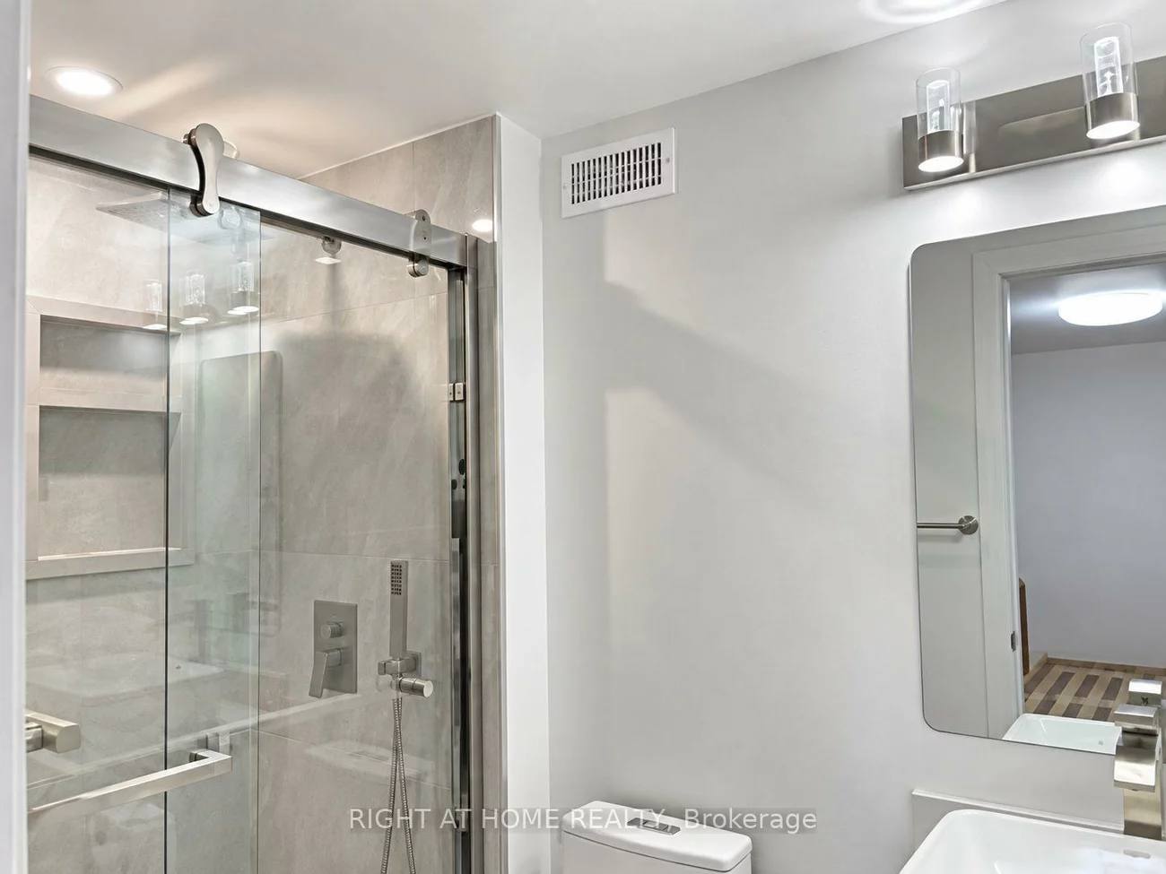 59, Marblemount, Tam O'Shanter-Sullivan, Toronto