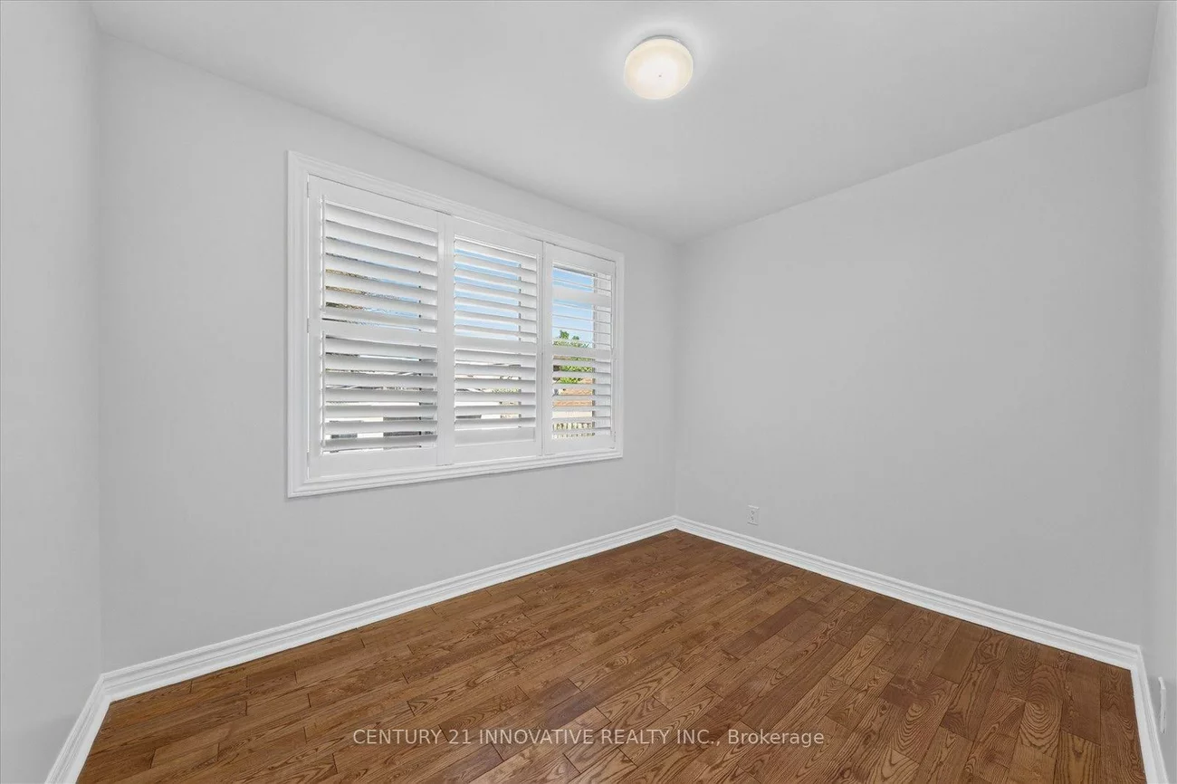 68, Cree, Cliffcrest, Toronto