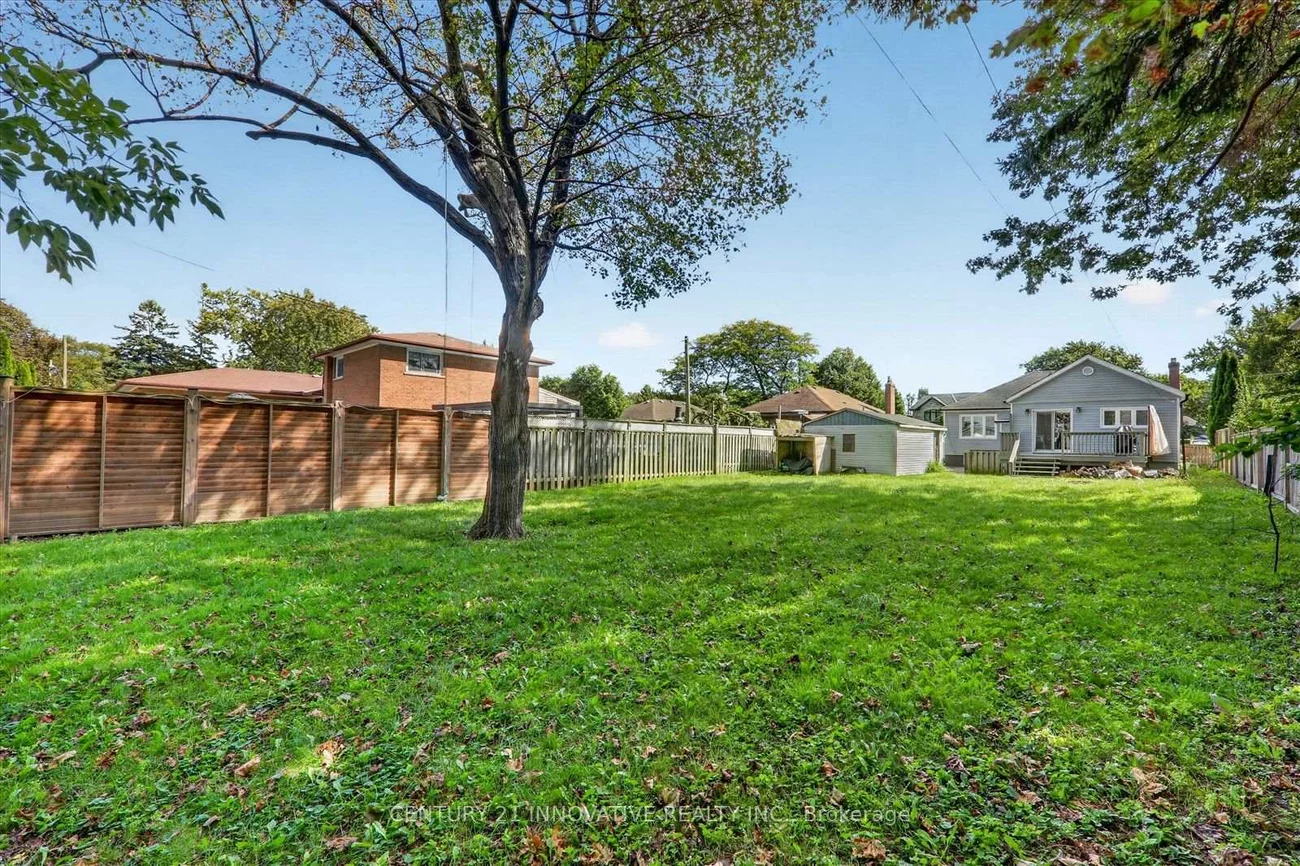 68, Cree, Cliffcrest, Toronto