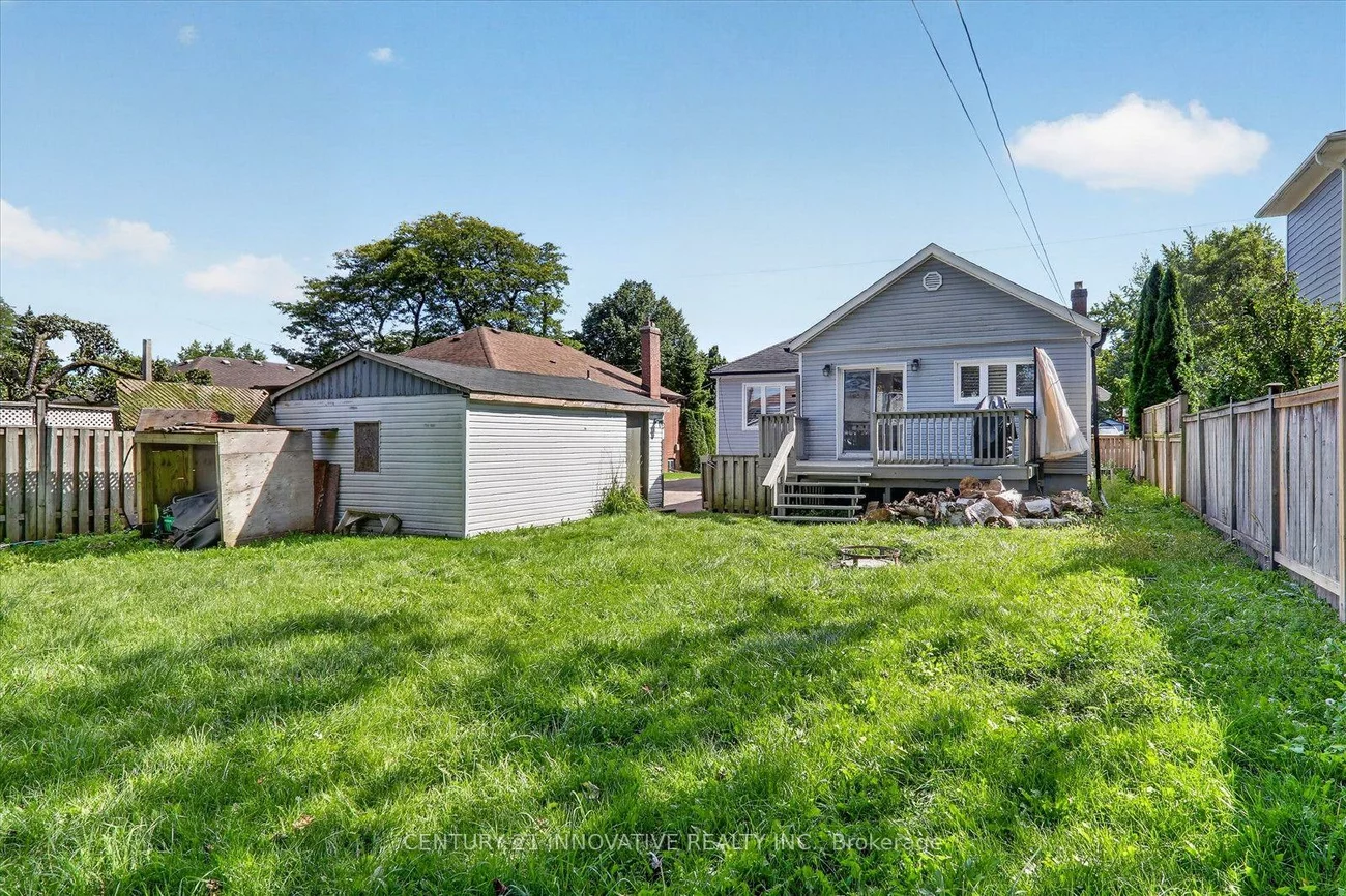68, Cree, Cliffcrest, Toronto