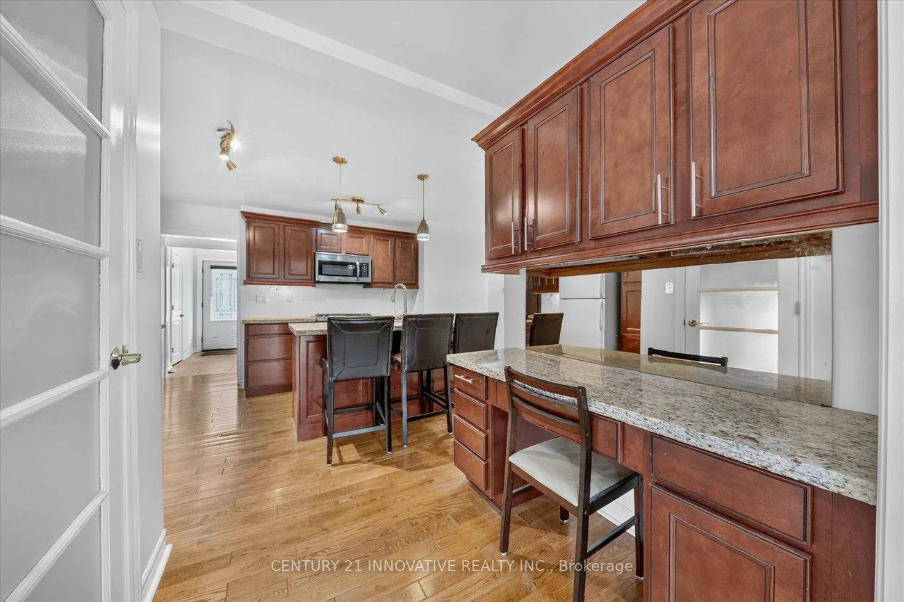 68, Cree, Cliffcrest, Toronto