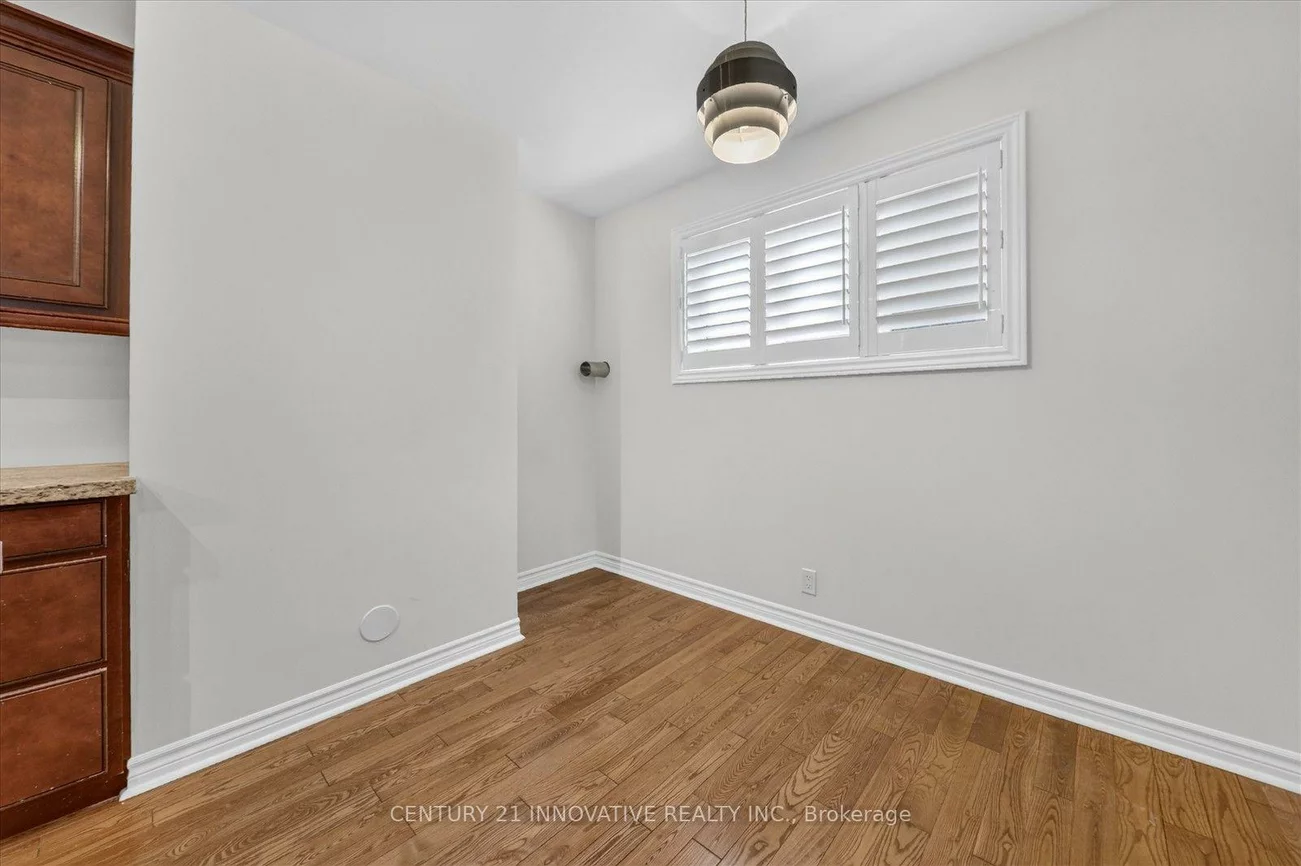 68, Cree, Cliffcrest, Toronto