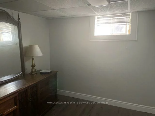 12, Coniston, Clairlea-Birchmount, Toronto