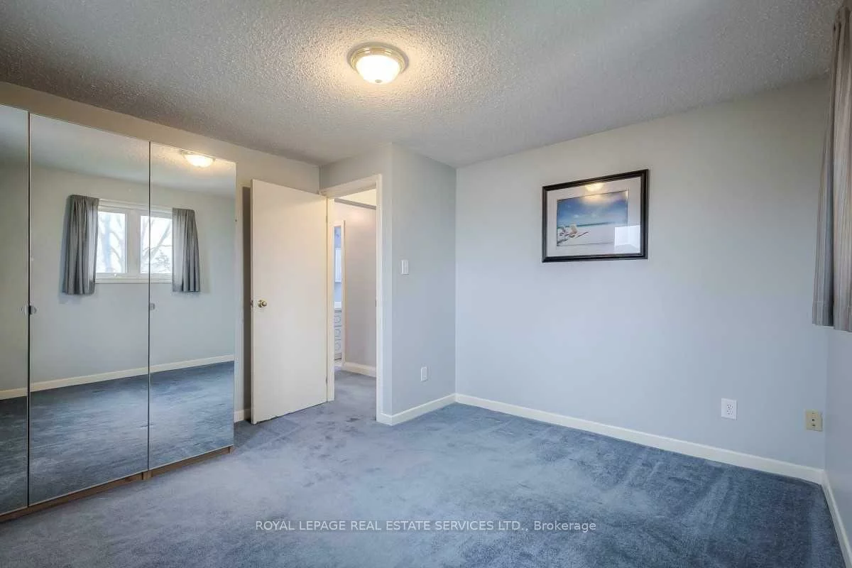 12, Coniston, Clairlea-Birchmount, Toronto