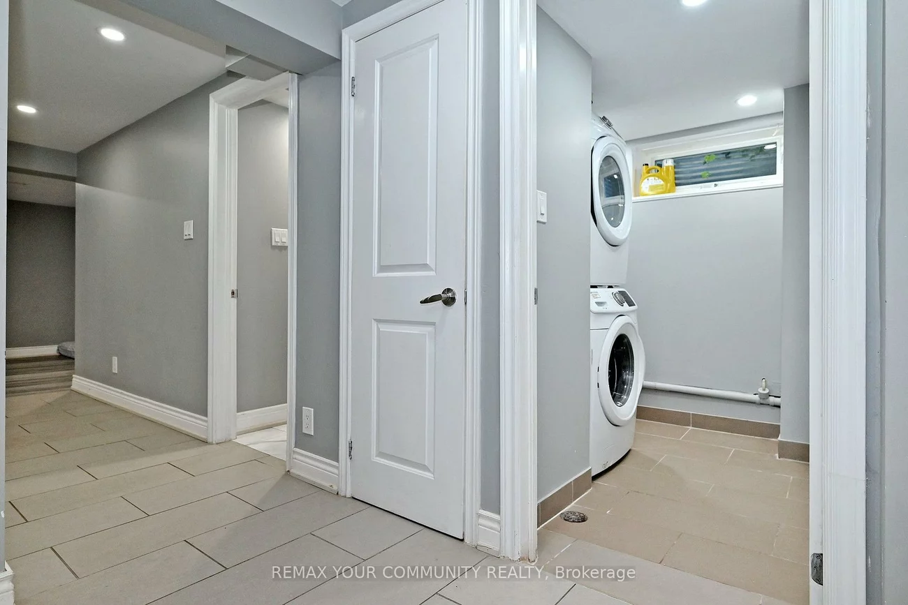 14, Misthollow, Morningside, Toronto