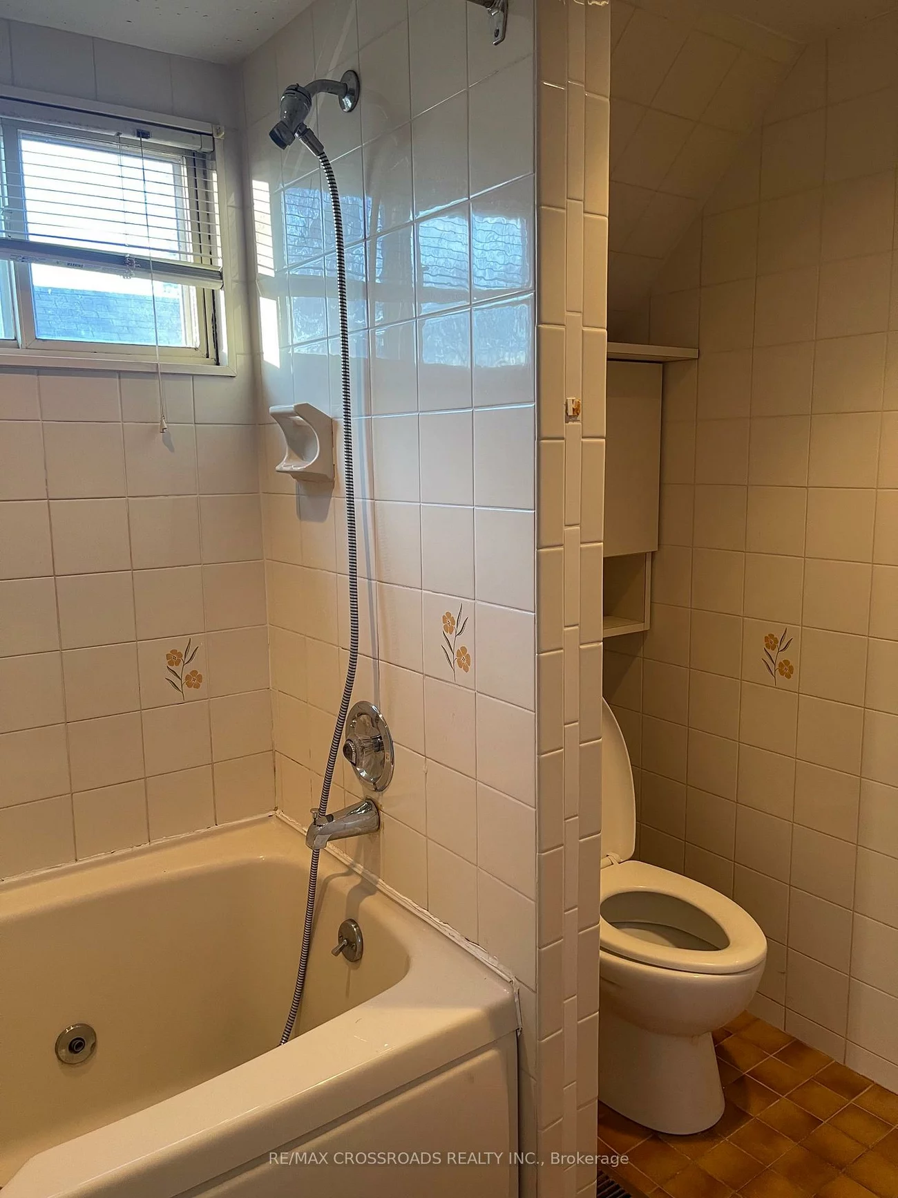 56, Harris Park, Clairlea-Birchmount, Toronto