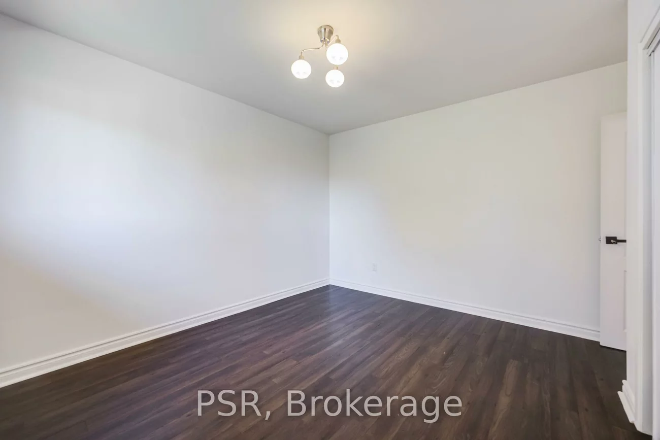 53, Marcos, Bendale, Toronto
