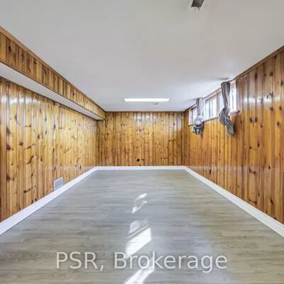 53, Marcos, Bendale, Toronto