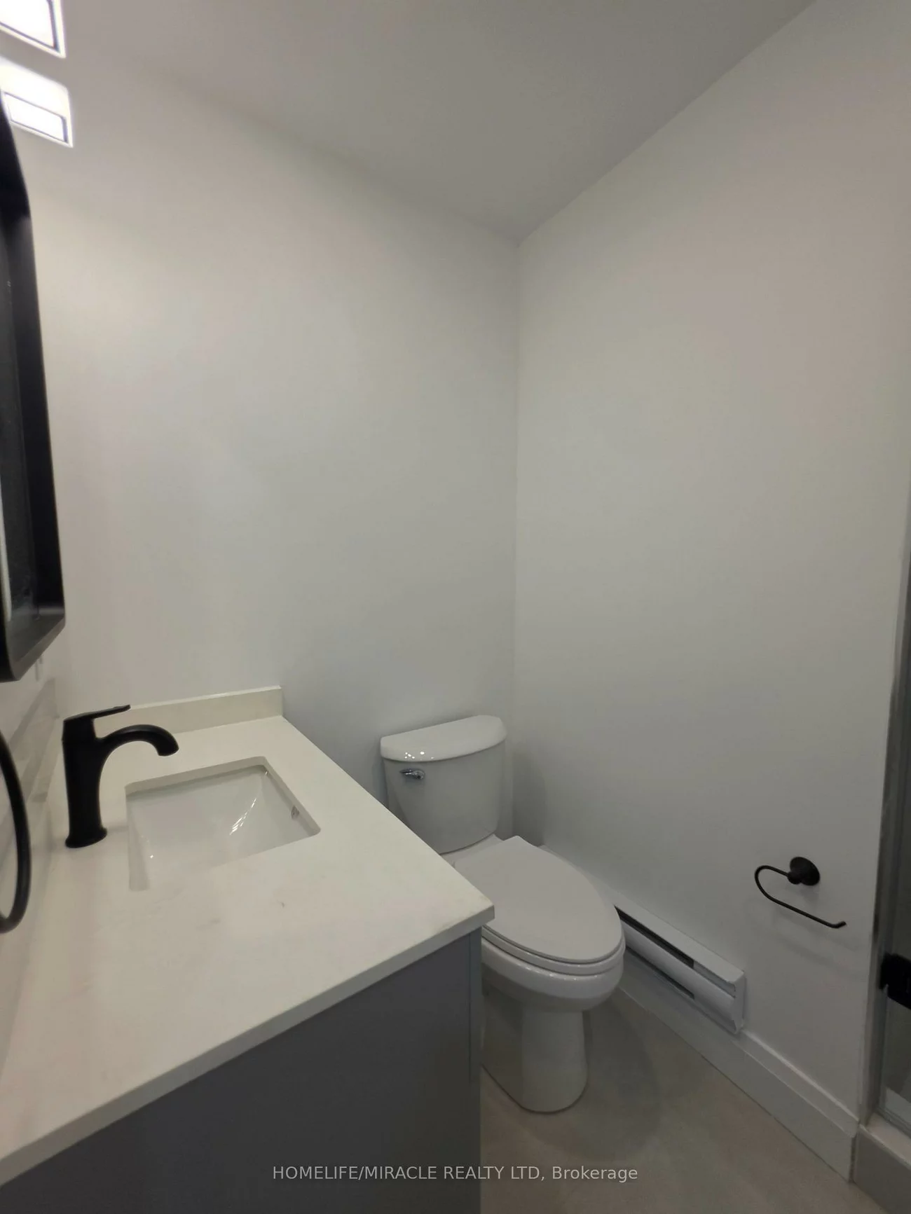 22, Rossander, Bendale, Toronto
