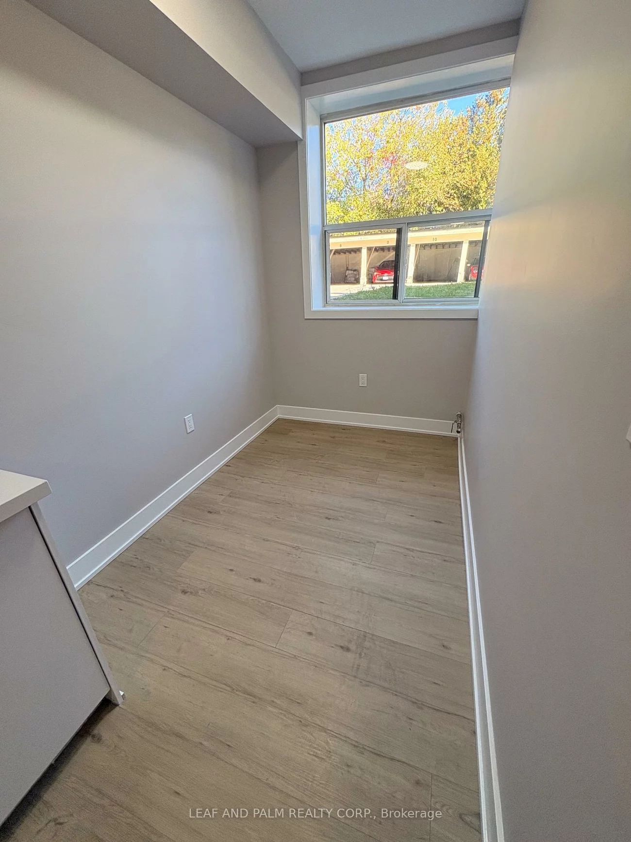 1689, Victoria Pk, Wexford-Maryvale, Toronto